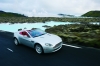 Piękny, szybki i odkryty - oficjalne zdjęcia Astona Martina V8 Vantage Roadster