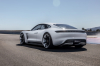 Pierwszy elektryczny samochód sportowy Porsche budzi ogromne zainteresowanie